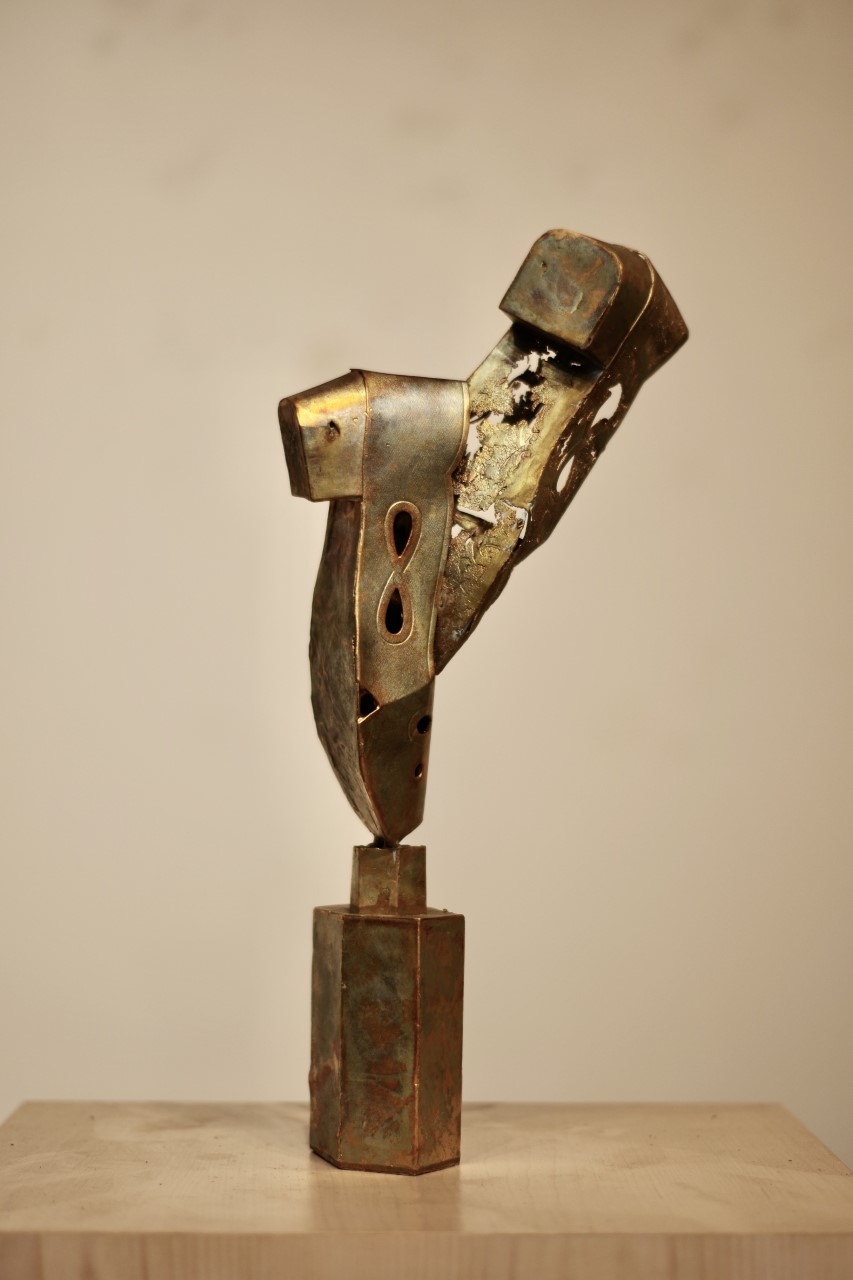 ‘Tap,’ 2020, Bronze with patina, Courtesy of the artist