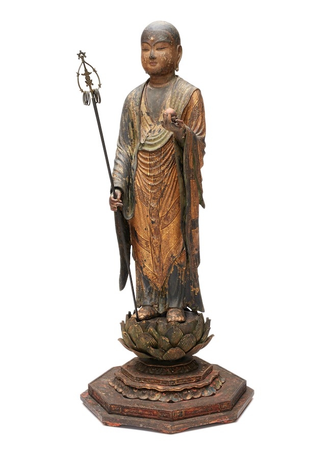 Zen’en (1197-1258), Japanese cypress (hinoki) with cut gold leaf and traces of pigment, inlaid crystal eyes, and  bronze staff with attachments. H. 22¾ x W. 9½ x D. 9½ in. Asia Society, New York: Mr. and Mrs. John D. Rockefeller 3rd Collection, 1979.202a-e. Photography by Synthescape. 