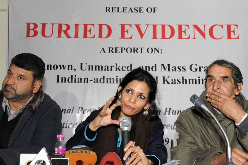 Indian human rights activist Angana Chatterji (C), flanked by members of the International People's Tribunal on Human Rights and Justice, speaks during a press conference in Srinagar on December 2, 2009. (Rouf Bhat/AFP/Getty Images)