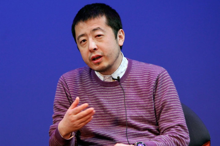 Director Jia Zhangke discusses the aesthetic underlying his films at Asia Society New York on Mar. 6, 2010 (10 min., 16 sec.).(Photo: Suzanna Finley/Asia Society)