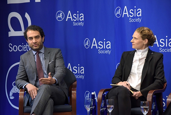Dr. Shadi Hamid and Dr. Mengia Hong Tschalaer in conversation at Asia Society New York on April 21, 2017. (Elsa Ruiz/Asia Society)