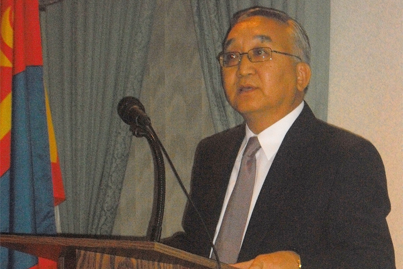 His Excellency Bekhbat Khasbazar speaking in Washington on the state of U.S.-Mongolia relations on Oct. 12, 2010. 