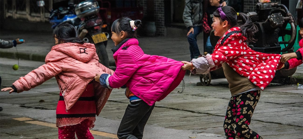 Students in Shibao, Chongqing, China. (Ted McGrath/Flickr)