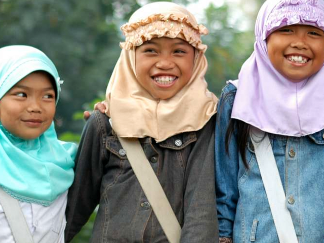 Indonesian students (sektordua/flickr)