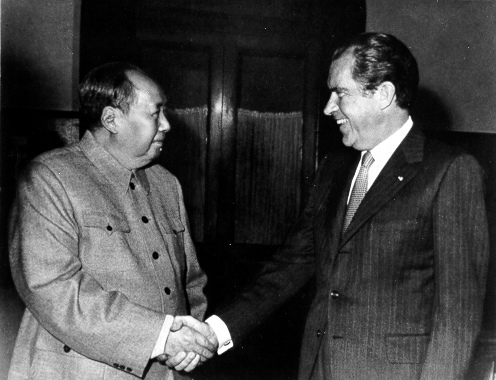 The historic meeting between President Nixon and Chairman Mao (andydoro/Flickr)
