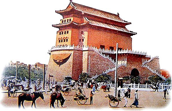 The front gate in Beijing, in an early-20th century photograph, from the The Last Days of Old Beijing.