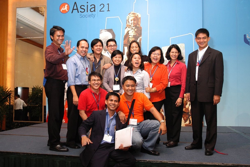 The Philippines 21 delegation at the 2007 Summit.