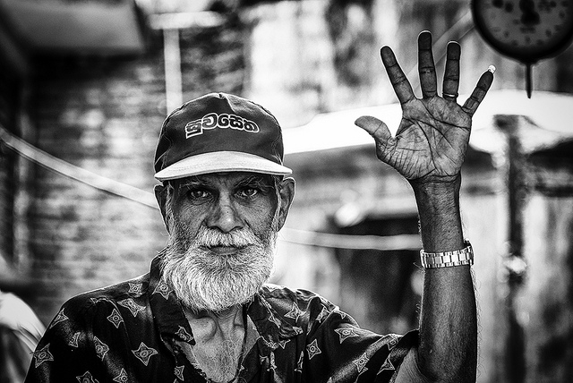 A man at the market in Kandy, Sri Lanka on September 1, 2012 (Carbajo.Sergio/Flickr)