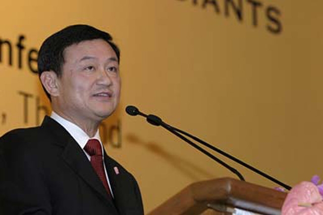 H.E. Dr. Thaksin Shinawatra, Prime Minister, Thailand addresses an audience of 900+ at the Opening Night Dinner of Asia Society's 15th Asian Corporate Conference on June 8, 2005. (Marc Schultz/OnAsia)
