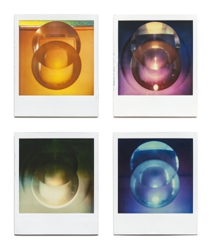 Hon Chi-fun, Untitled 04, 13, 14, 05, 1983, Polaroid film, 10.4 × 8.4 cm. Collection of Hong Kong Heritage Museum. Image courtesy of Blindspot Gallery and the Hong Kong Heritage Museum.