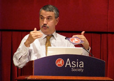 Thomas Friedman in Hong Kong on Dec. 16, 2008. (Asia Society Hong Kong Center)