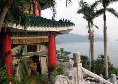 The Oct. 16 program was held at the Island Club in Deep Water Bay, built in the 1930s and now owned by the Tung family. (Asia Society Hong Kong Center)