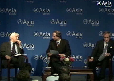 Speaking at Asia Society New York on Apr. 26, 2010, Albert Keidel and Nicholas R. Lardy offer contrasting views on exchange rates. (4 min., 11 sec.) 