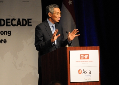 Speaking in Houston on July 12, 2010 Singapore PM Lee Hsien Loong emphasizes China's new, central role in world affairs. (5 min., 47 sec.)(Photo: Marc Nathan Photographers, Inc.)