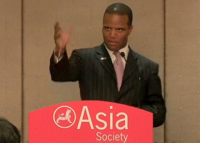 In Hong Kong on Sept. 9, 2010, Operation HOPE CEO John Bryant describes a moment of recognition with an audience in the Middle East. (3 min., 34 sec.)
