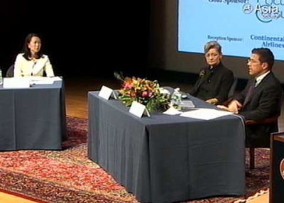 L to R: Panelists Natsuyo Lipschutz, Kathryn Komsa, and John F. McNulty at Asia Society New York on Nov. 17, 2010. 