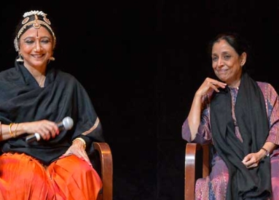 Madhavi Mudgal (L) and Leela Samson (R) on stage at Asia Society New York on October 1, 2013. (Elsa Ruiz/Asia Society)