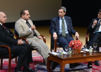 L to R: Thomas R. Pickering, Hossein Mousavian, Robert Einhorn and George Stephanopolous at Asia Society New York on December 17, 2013. (Kenji Takigami/Asia Society)