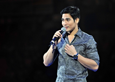 Piolo Pascual Performs at Heartthrobs concert in Hong Kong on September 6, 2009. (Baba Gozum/Flickr)