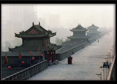 An overcast day over the old and new China. (**Maurice**/Flickr)
