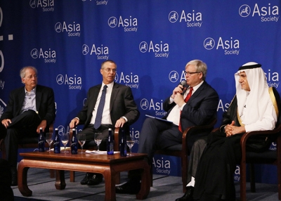 Dennis Ross, Michael Herzog, Kevin Rudd and Prince Turki Al-Faisal, engage in a high-level discussion on the evolving security challenges in the Middle East and potential pathways to stability. (Ellen Wallop/Asia Society)