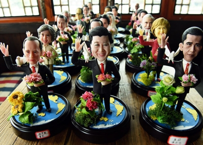 Dough figurines by folk craftsman Wu Xiaoli depict G-20 leaders coming to the 11th G20 Leaders Summit in Hangzhou, China. (STR/AFP/Getty Images)
