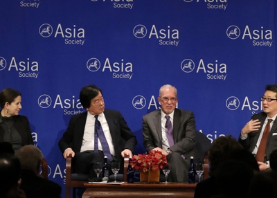 L to R: Barbara Demick, Hitoshi Tanaka, Evans J.R. Revere, and Victor Cha discuss security in Northeast Asia (Ellen Wallop/Asia Society)