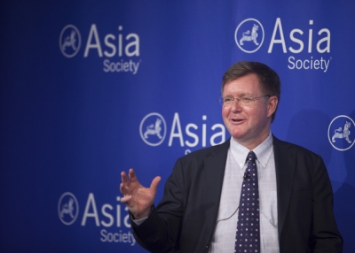 Prof. Odd Arne Westad, winner of the 2013 Asia Society Bernard Schwartz Book Award, speaks at Asia Society New York on December 18, 2013. (David Barreda/Asia Society)