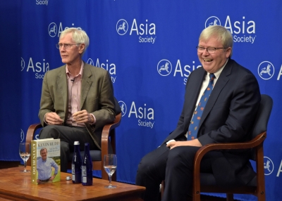 Orville Schell (L) and Kevin Rudd (R) discuss Chinese history at Asia Society.