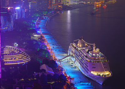 Cruise liner Shanghai - Shutterstock