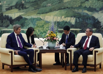 John Kerry in Beijing For Climate Talks