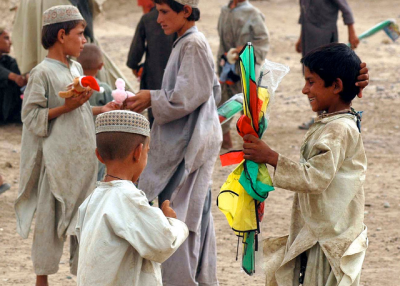 Kids playing with kites in Kabul, Afghanistan. (U.S. Army photo by Capt. Vanessa R. Bowman/Released)