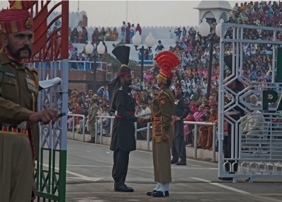 Indian and Pakistani soldiers performing the daily “Beating of Retreat” ceremony at the international border (Koshy Koshy/Flickr) 