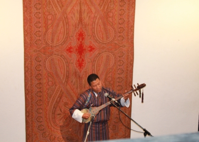 Sonam Dorji playing the drangyen in Mumbai on January 24, 2013. (Asia Society India Centre)