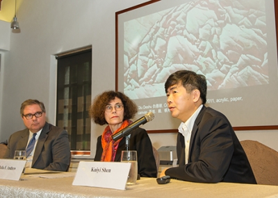 L to R: John J. O’ Toole, General Counsel, Asia Pacific with Bank of America Merrill Lynch; Professor Julia F. Andrews and Professor Kuiyi Shen, co-curators of "Light Before Dawn," at the exhibition press conference on May 13, 2013 at Asia Society Hong Kong Center.