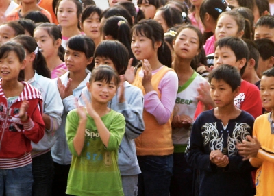 Students in Shanghai (plastic spatula/flickr)