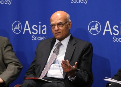 Shivshankar Menon speaking on a panel discussion at Asia Society New York on June 10, 2015. (Ellen Wallop / Asia Society) 