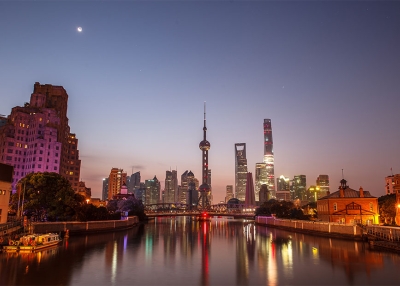 Shanghai at Twilight (Kevin Ho/Flickr)