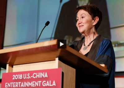 Elizabeth Daley gives remarks after receiving the 2018 Education Pioneer Award at Asia Society Southern California's U.S.-China Entertainment Summit.