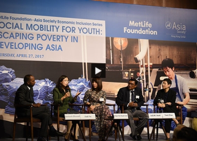 Social Mobility for Youth: Escaping Poverty in Developing Asia (Complete)