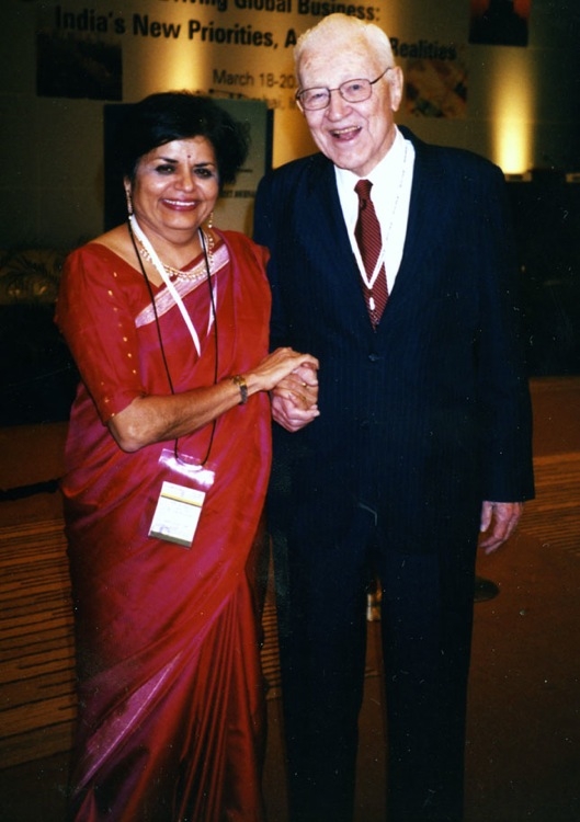 Talbot remained an active presence at Asia Society events until the very end of his life. Here he poses with Asia Society President Vishakha N. Desai at Asia Society&apos;s 16th Asian Corporate Conference in Mumbai in March 2006. (Elizabeth Lancaster/Asia Society)