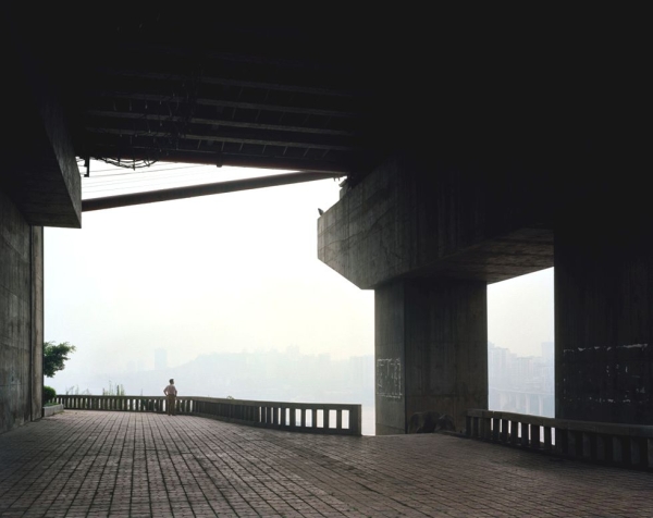 Yangtze River Bridge, Chongqing. (Bo Wang)