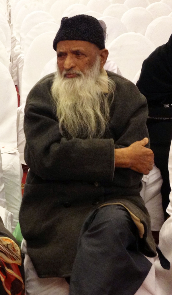 Pakistani philanthropist Abdul Sattar Edhi at the 2013 Karachi Literature Festival, where a new book about his life and career was launched. (Annie Ali Khan)