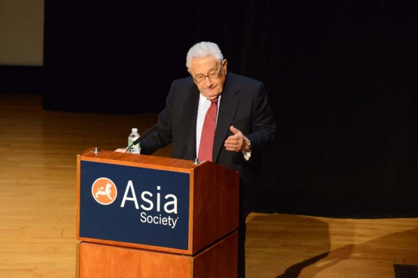 Former U.S. Secretary of State Henry Kissinger delivered remarks at Asia Society New York on May 21, 2013. (Kenji Takigami)