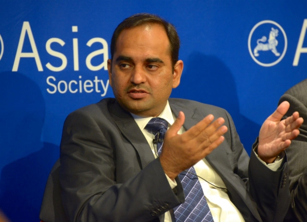 Rajesh Kumar Singh, part of the 2015 Osborn Elliott Prize-winning team from Bloomberg News. (Elsa Ruiz/Asia Society)