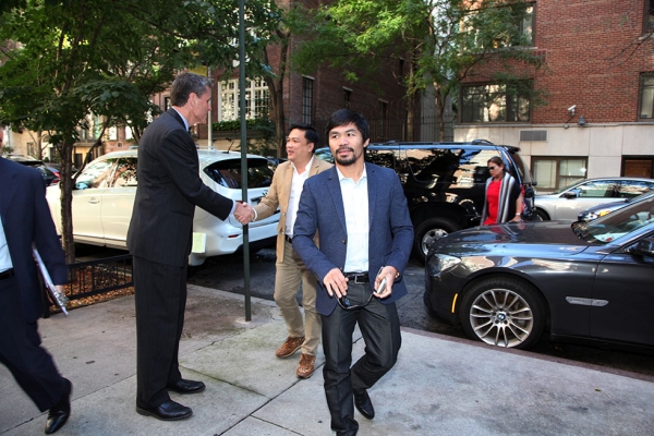 Filipino politician, humanitarian and boxing champion Manny Pacquiao arrives at Asia Society in New York for a press conference and tour of Asia Society Museum on Monday, October 12, 2015. (Ellen Wallop/Asia Society)