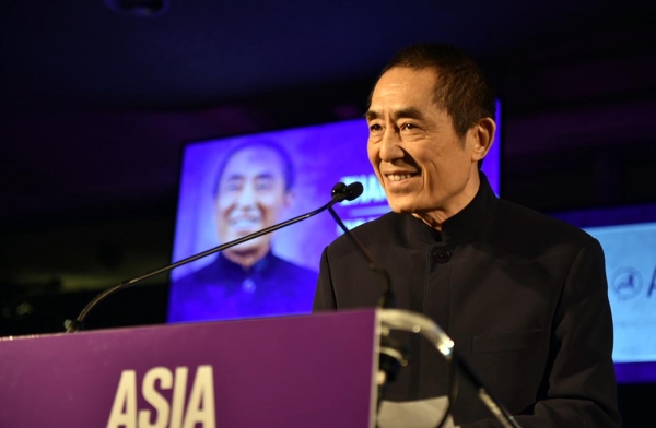 Zhang Yimou accepts his Asia Game Changer Award at the United Nations on October 27, 2016. (Jamie Watts/Asia Society)