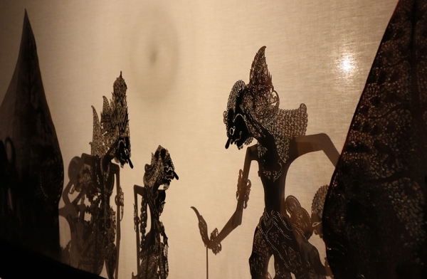 Asia Society New York hosts a special one-hour Javanese 'Wayang Kulit' shadow-puppet theater performance on May 15, 2016. (Asia Society/Ellen Wallop)