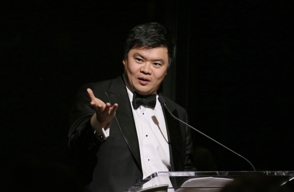 Loh Lik Peng, chairman of the Asian Civilisations Museum in Singapore, gives a short speech during the dinner in celebration of the exhibition “Secrets of the Sea: A Tang Shipwreck and Early Trade in Asia” in New York on March 6, 2017. (Ellen Wallop/Asia Society)