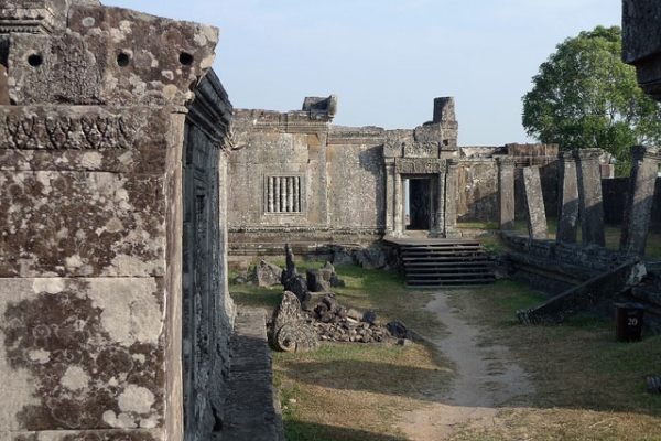 The Preah Vihear temple in Cambodia (shown here in 2010) is the site of a long-running territorial dispute between Cambodia and Thailand. (theonlymikey/Flickr)